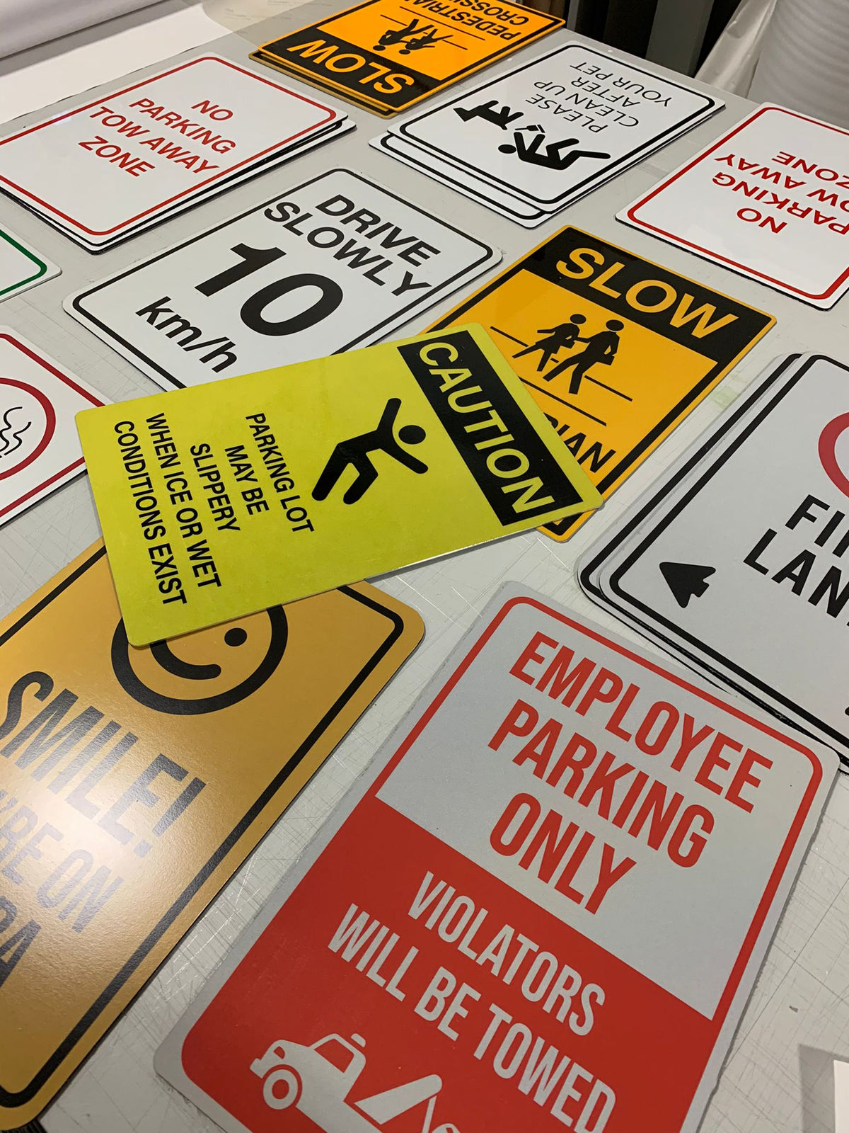 Property Signs & Facility Signs Vancouver – BC Retail Supplies
